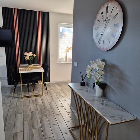 Apartament Cinema 梅尔诺 外观 照片