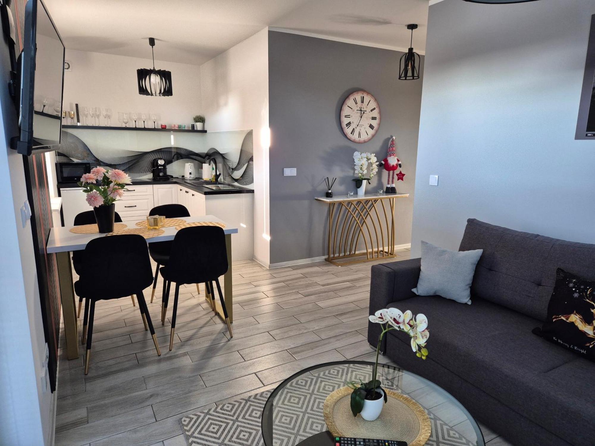 Apartament Cinema 梅尔诺 外观 照片