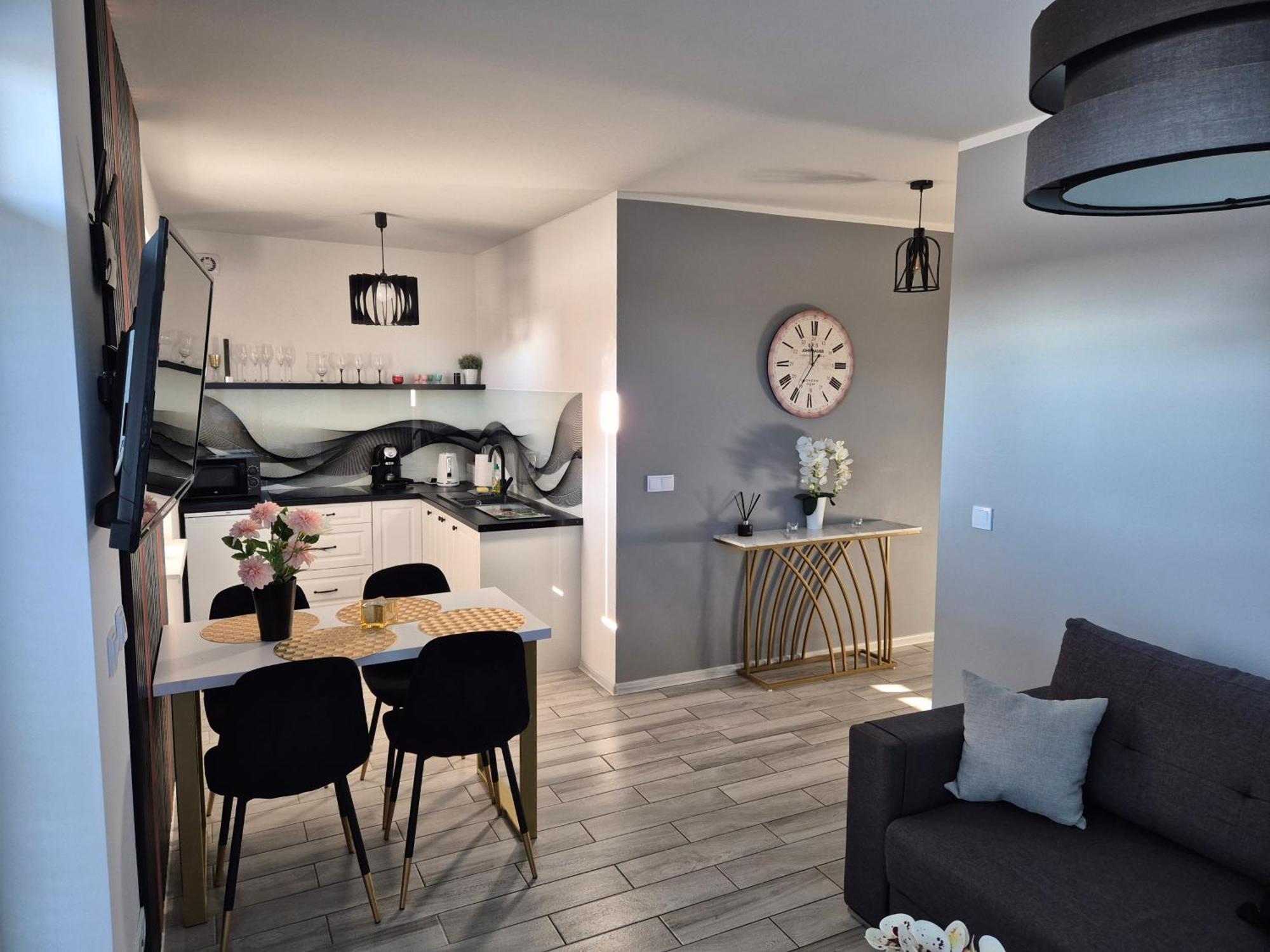 Apartament Cinema 梅尔诺 外观 照片